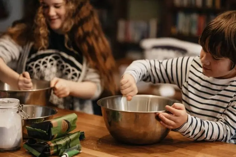 10 Best Kitchen Gadgets For Kids